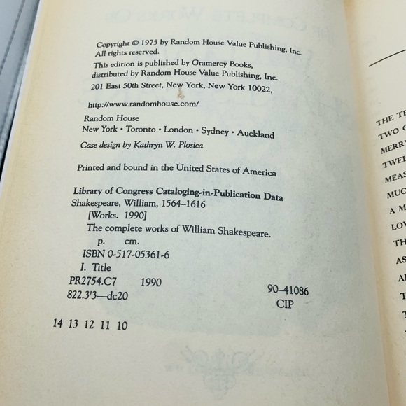 Vintage The Complete Works of William Shakespeare 1990 Book - Picture 8 of 15